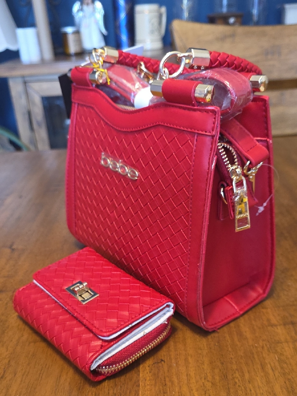 Bebe Red Woven Tote Handbag with Matching Wallet Nwt - Picture 15 of 16